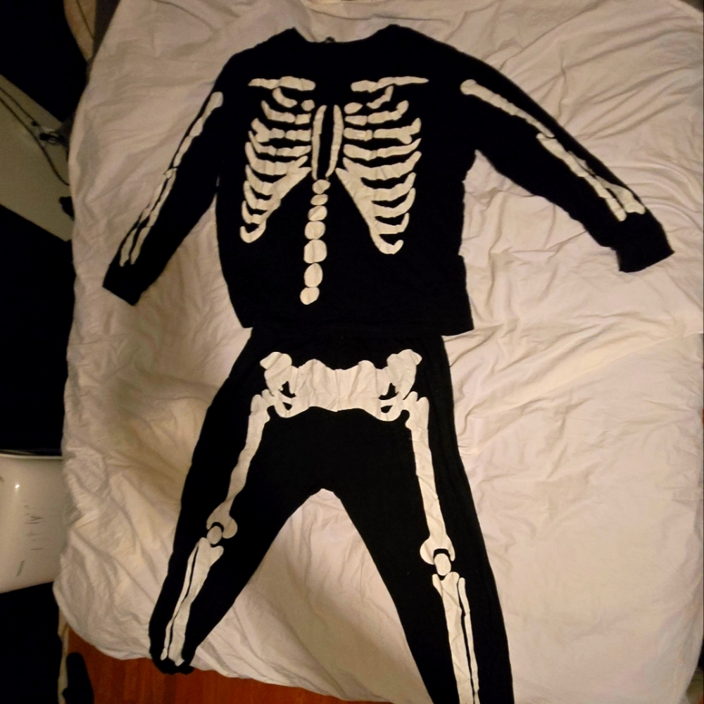 Mens 2XL. Skeleton PJs